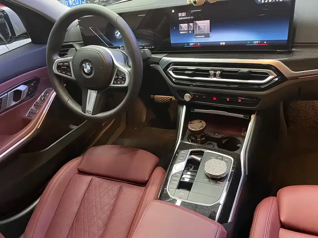 BMW 3 Series 2023 из CN, фото 7