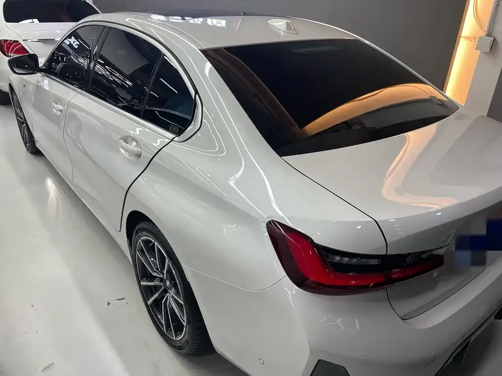 BMW 3 Series 2023 из CN, фото 8