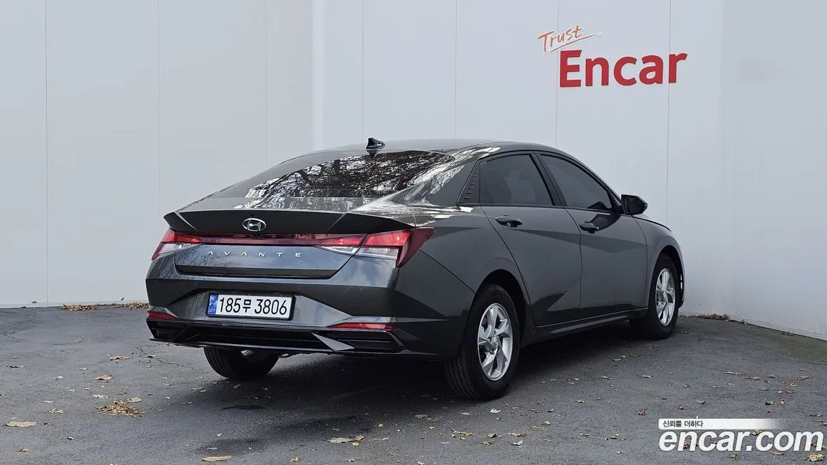 Hyundai AVANTE 2023 из KR, фото 2