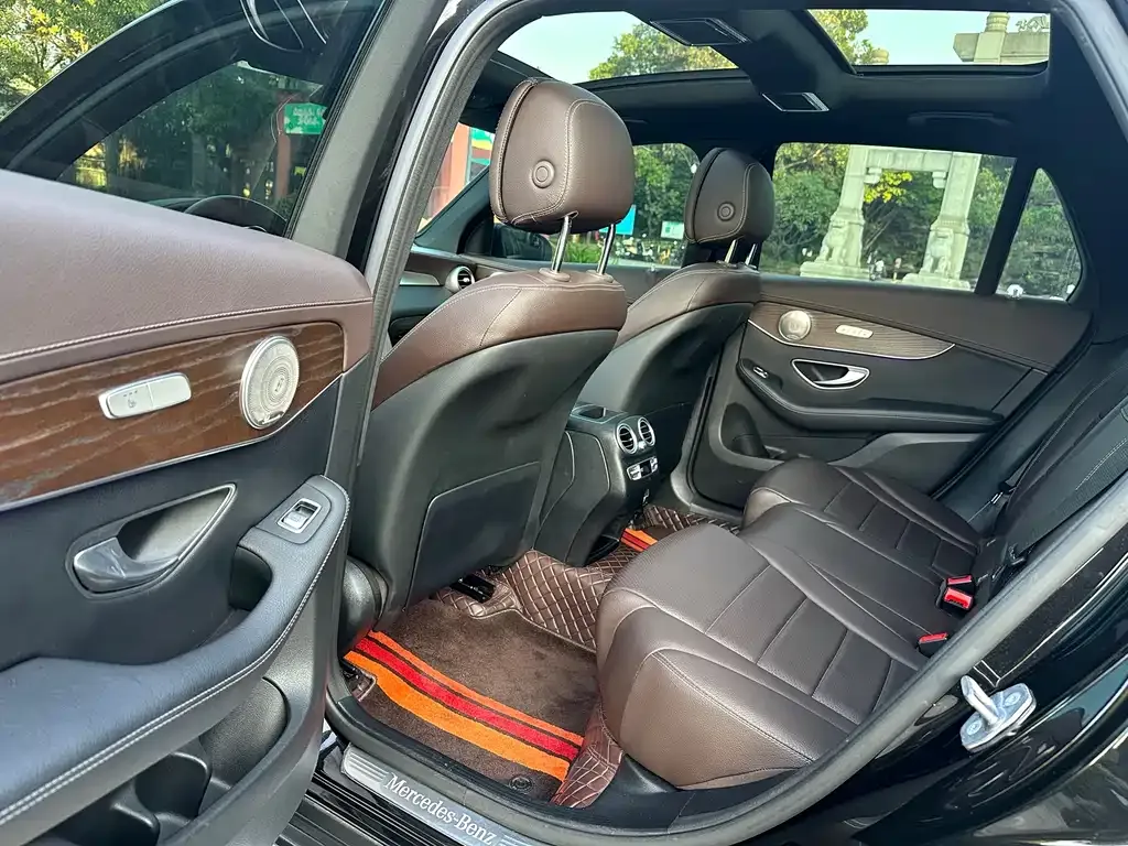 Mercedes-Benz GLC 2022 из CN, фото 8