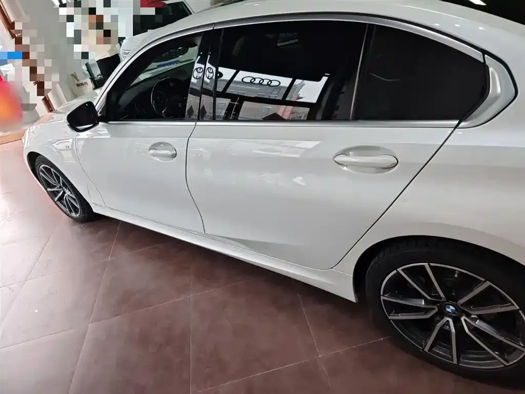 BMW 3 Series 2022 из CN, фото 5
