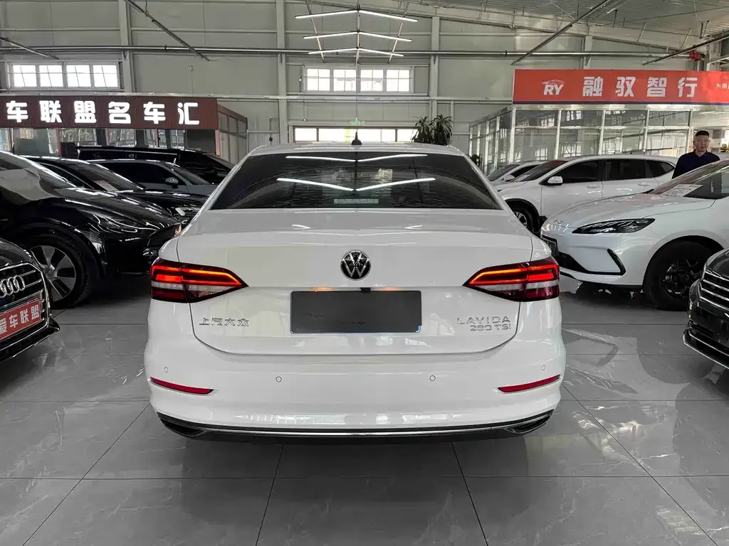 Volkswagen Lavida 2021 из CN, фото 5
