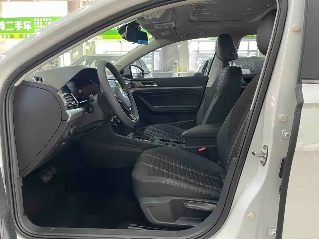 Volkswagen Lavida 2021 из CN, фото 8