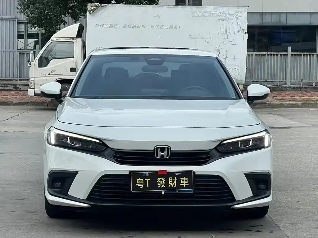 Honda Civic 2023 из CN, фото 2