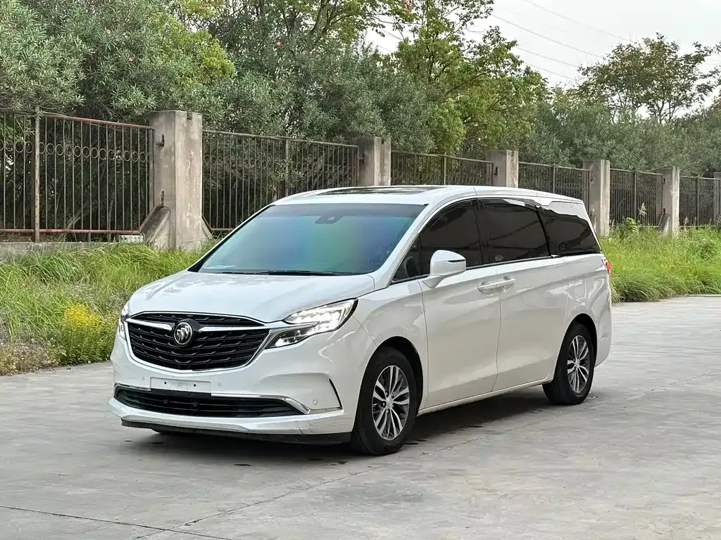 Buick GL8 2022 из CN, фото 1