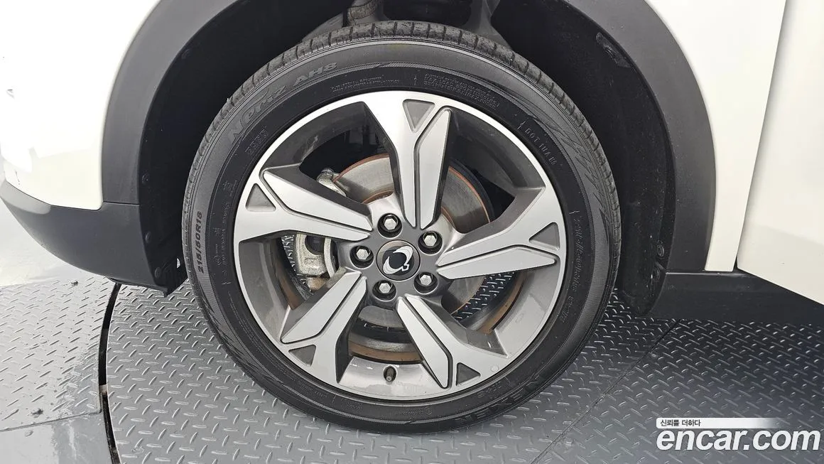 KG Mobility (Ssangyong) TIBOLI 2024 из KR, фото 5