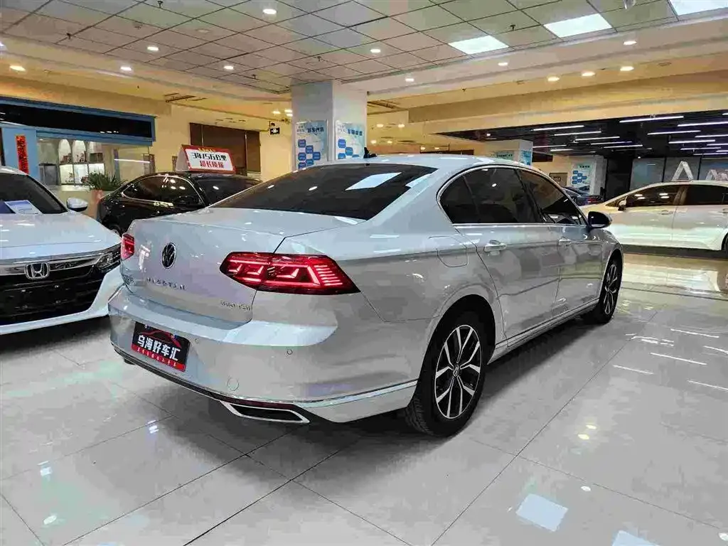 Volkswagen Magotan 2022 из CN, фото 6