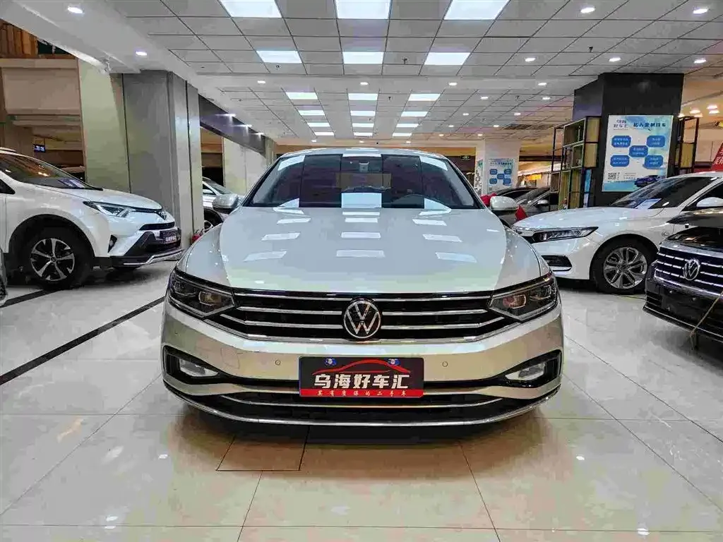 Volkswagen Magotan 2022 из CN, фото 7