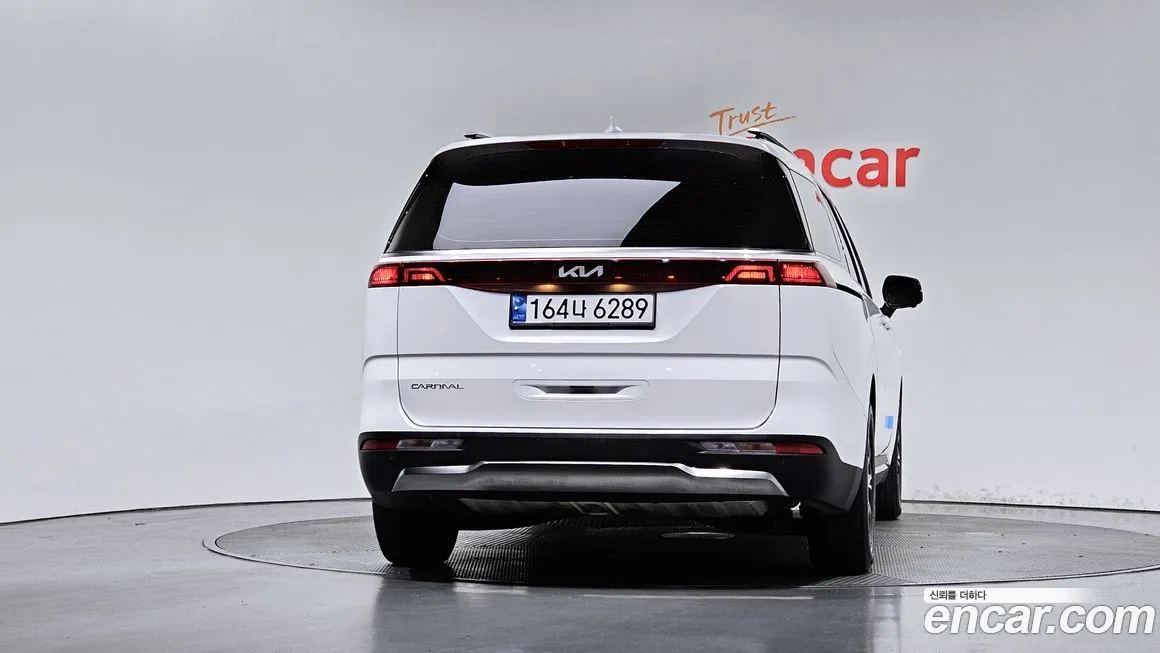 Kia Carnival 2023 из KR, фото 4