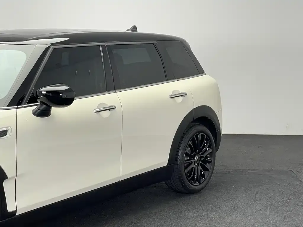 [object Object] Mini Clubman 2022 из CN, фото 8