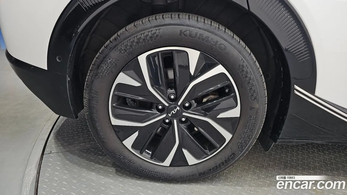 Kia EV6 2022 из KR, фото 5