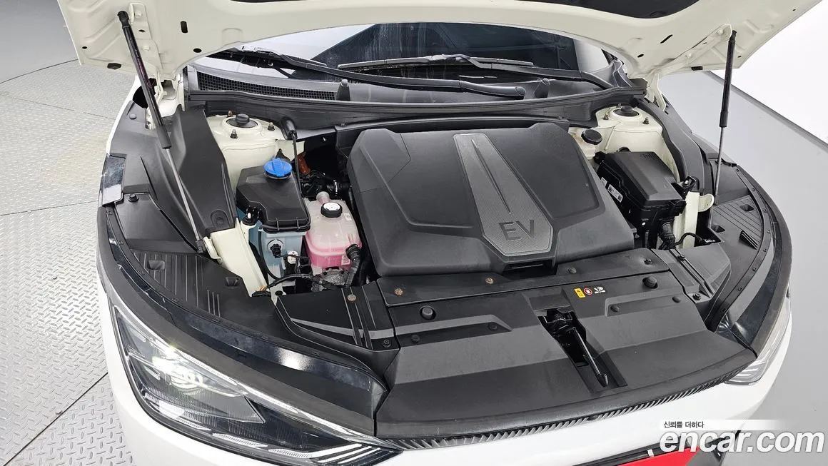 Kia EV6 2022 из KR, фото 6