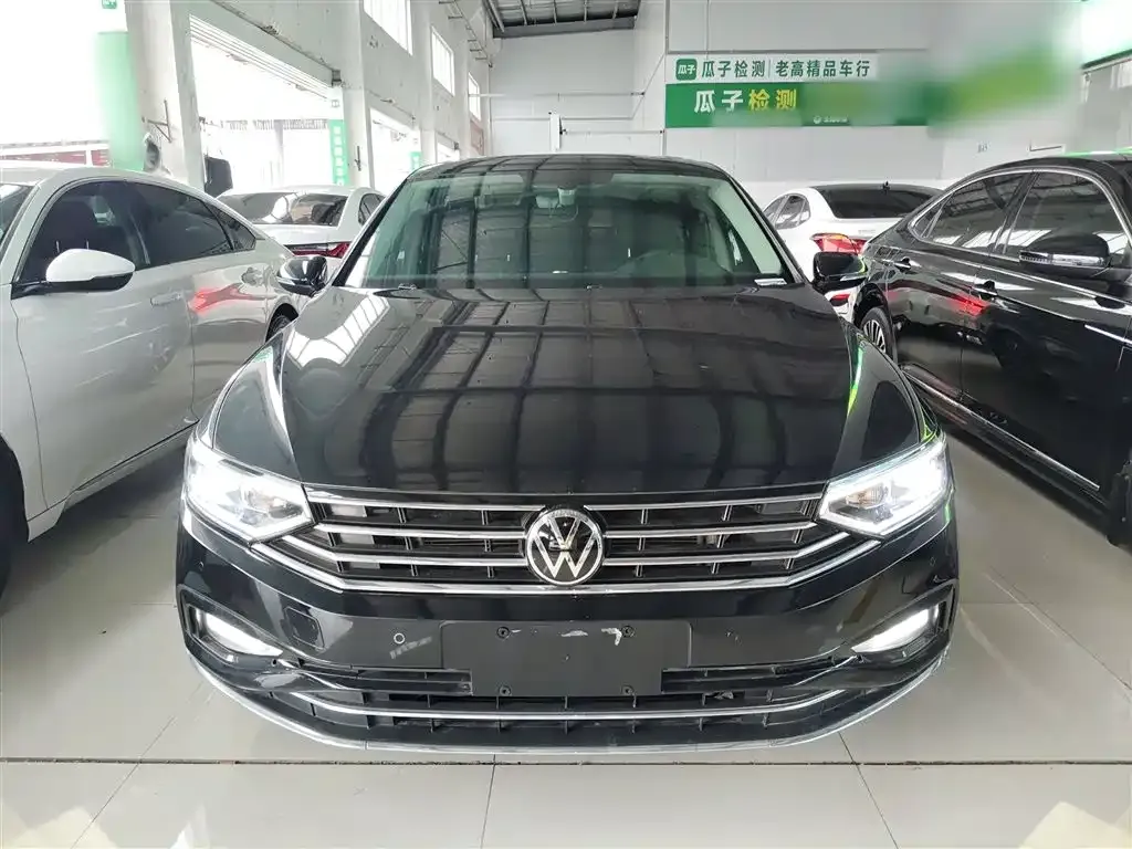Volkswagen Magotan 2022 из CN, фото 3