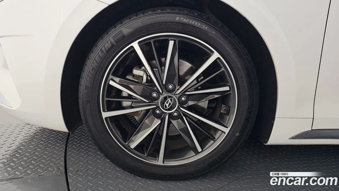 Hyundai Grandeur 2021 из KR, фото 5