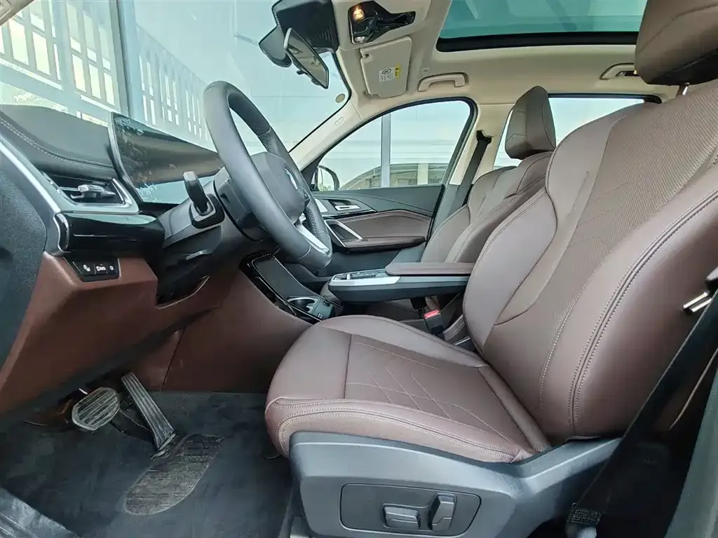 BMW X1 2024 из CN, фото 6