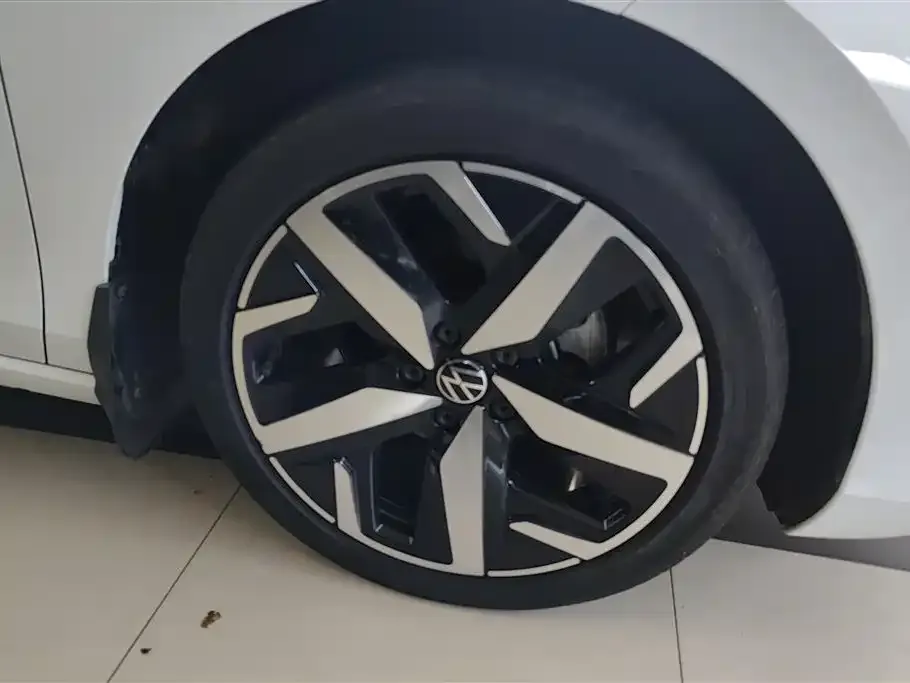 Volkswagen Lamando 2024 из CN, фото 6
