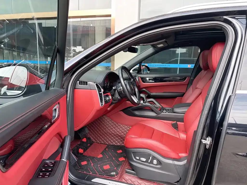 Porsche Cayenne 2021 из CN, фото 4