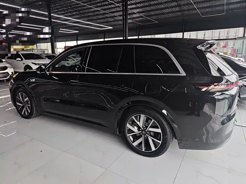 Li Auto L8 2023 из CN, фото 5