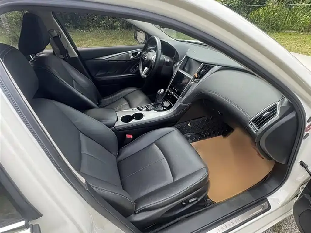 Infiniti Q50L 2021 из CN, фото 10