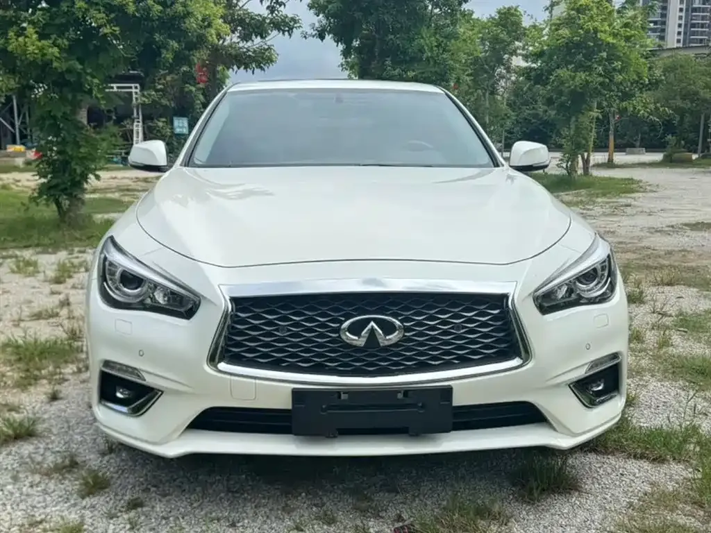 Infiniti Q50L 2021 из CN, фото 3