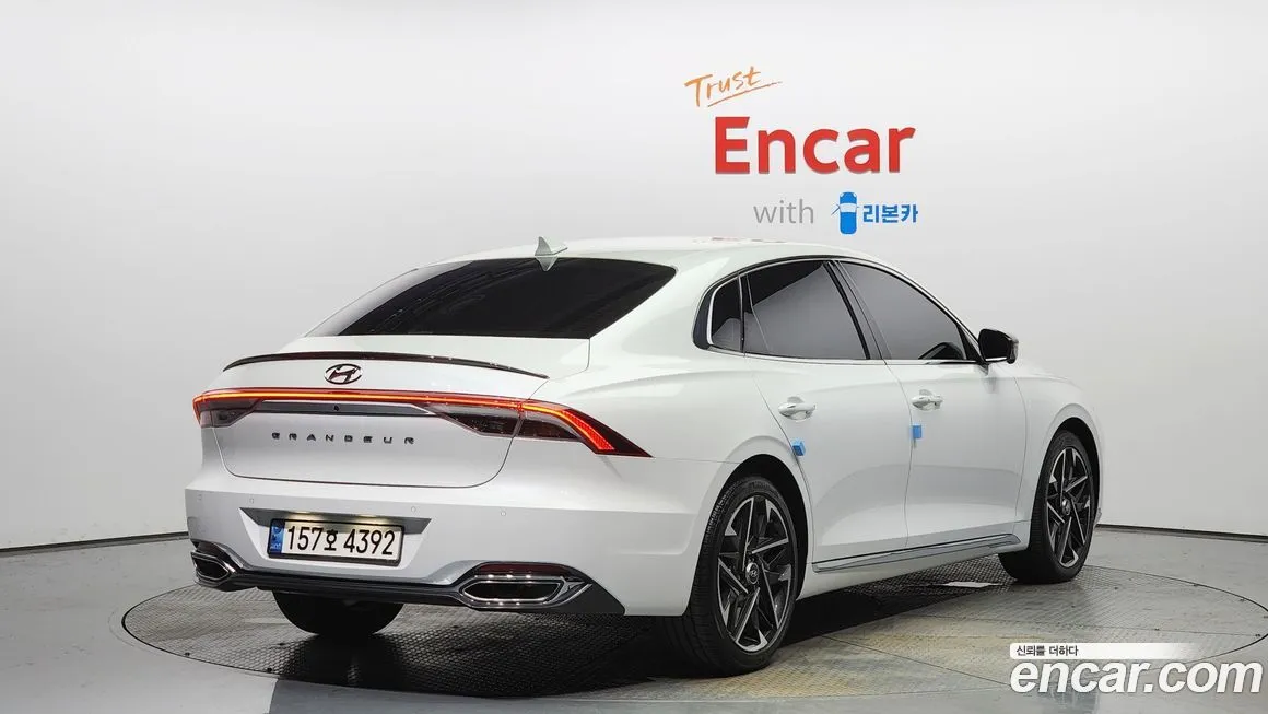 Hyundai Grandeur 2022 из KR, фото 2