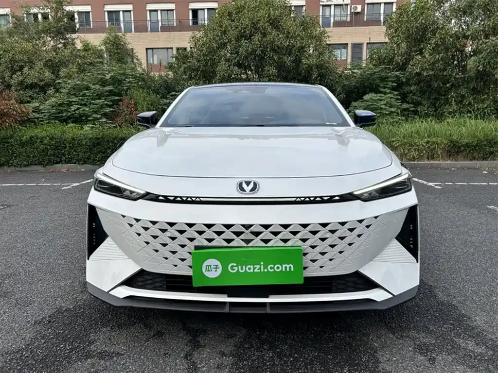 Changan UNI-V iDD 2024 из CN, фото 8