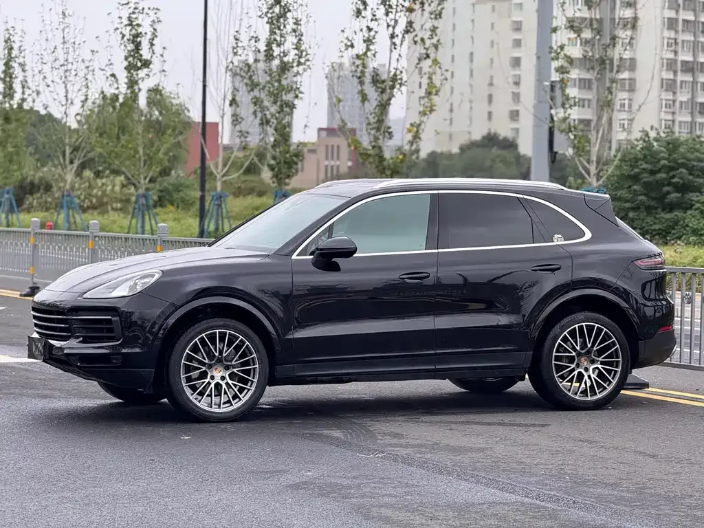 Porsche Cayenne 2022 из CN, фото 1