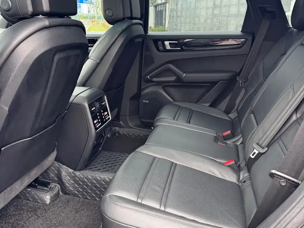 Porsche Cayenne 2022 из CN, фото 6