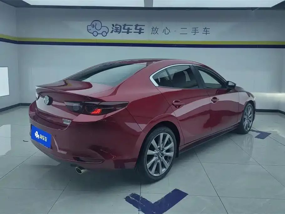 Mazda 3 Axela 2021 из CN, фото 3