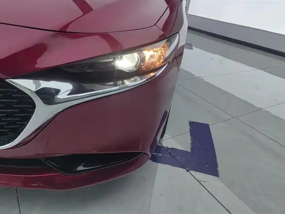 Mazda 3 Axela 2021 из CN, фото 5
