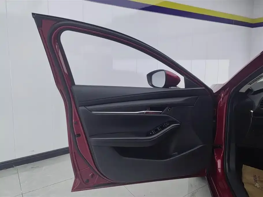 Mazda 3 Axela 2021 из CN, фото 7