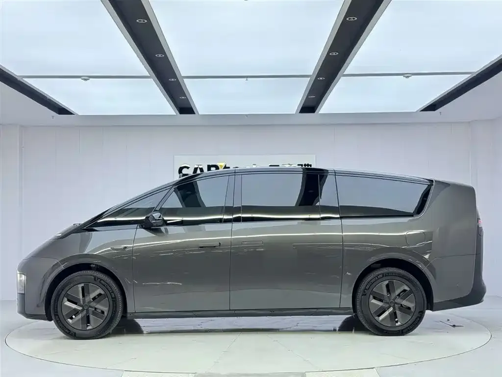 Li Auto MEGA 2025 из CN, фото 2