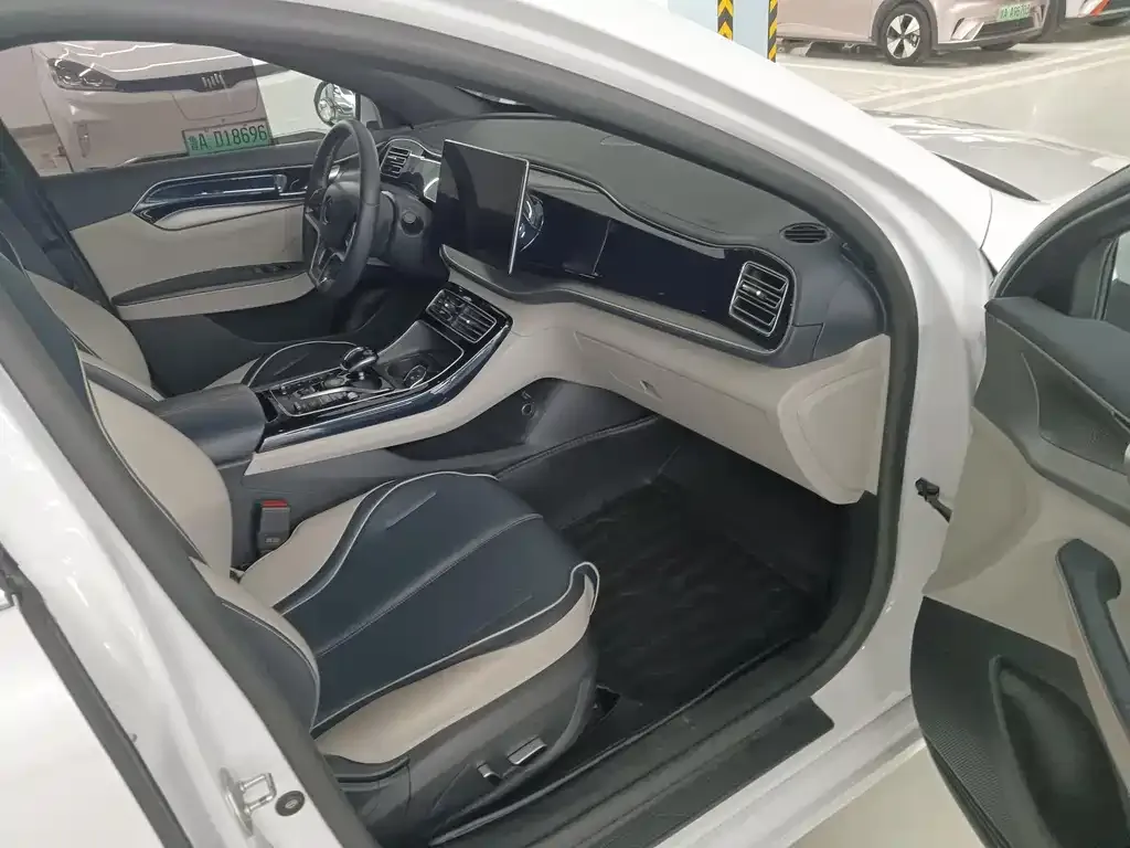 BYD Qin PLUS 2022 из CN, фото 7