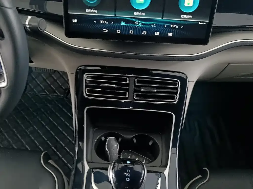 BYD Qin PLUS 2022 из CN, фото 8