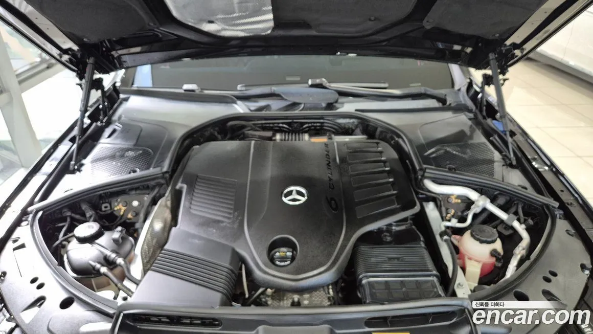 Mercedes-Benz S-Class 2024 из KR, фото 6