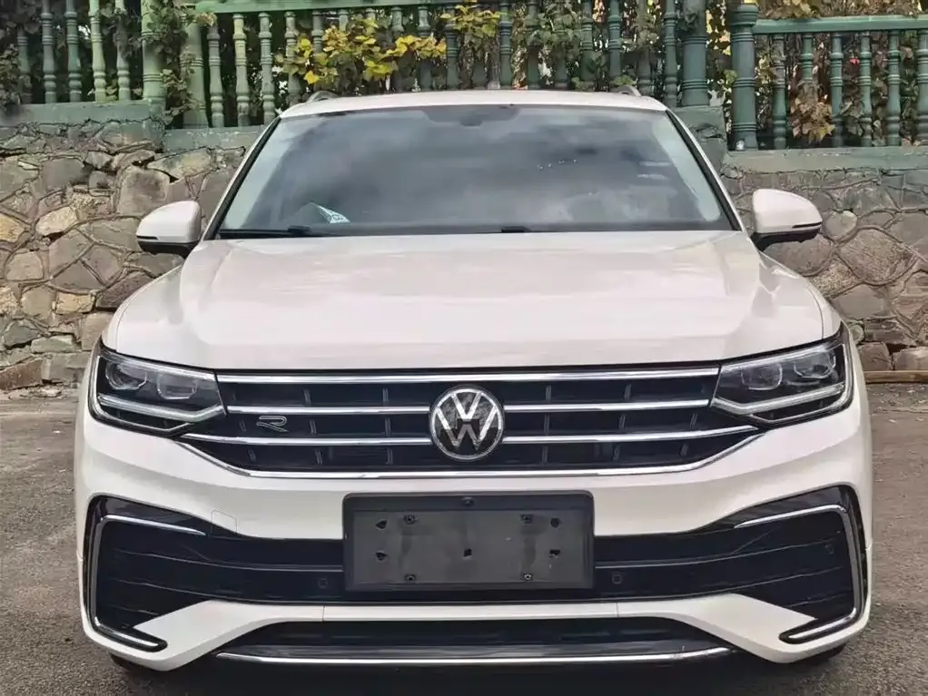 Volkswagen Tiguan L 2021 из CN, фото 2