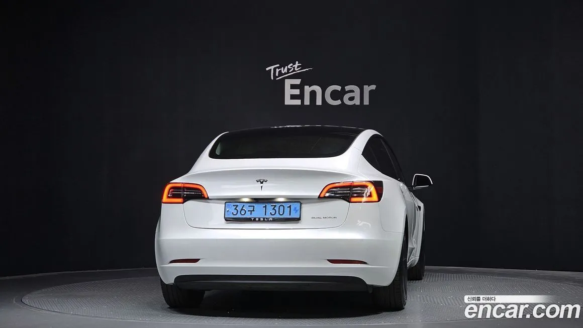 Tesla Model 3 2022 из KR, фото 4