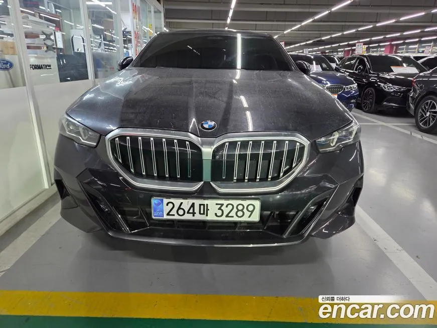 BMW 5-Series 2024 из KR, фото 3