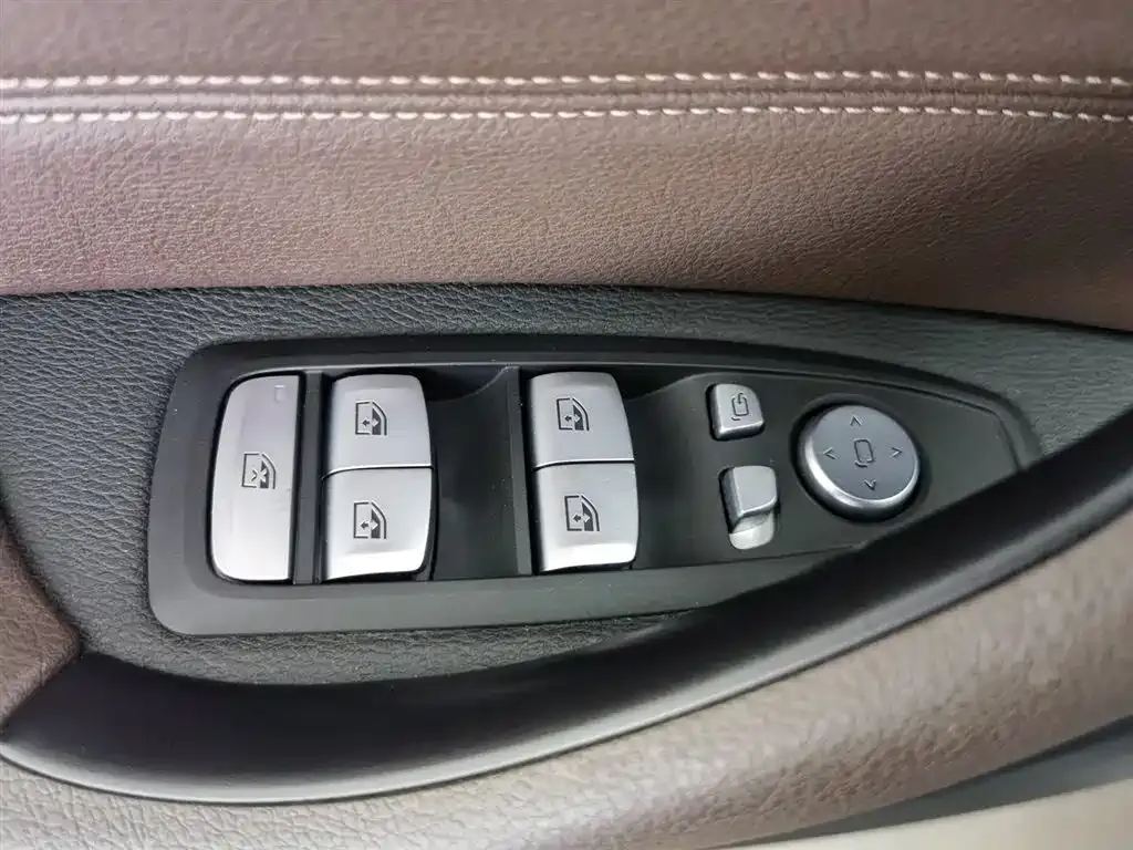 BMW X1 2022 из CN, фото 9