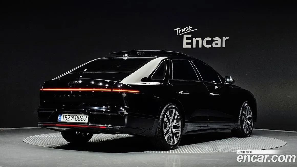 Hyundai Grandeur 2023 из KR, фото 2