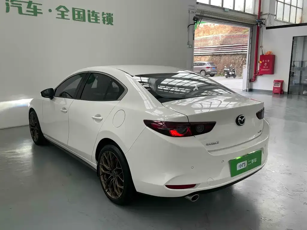 Mazda 3 Axela 2022 из CN, фото 6