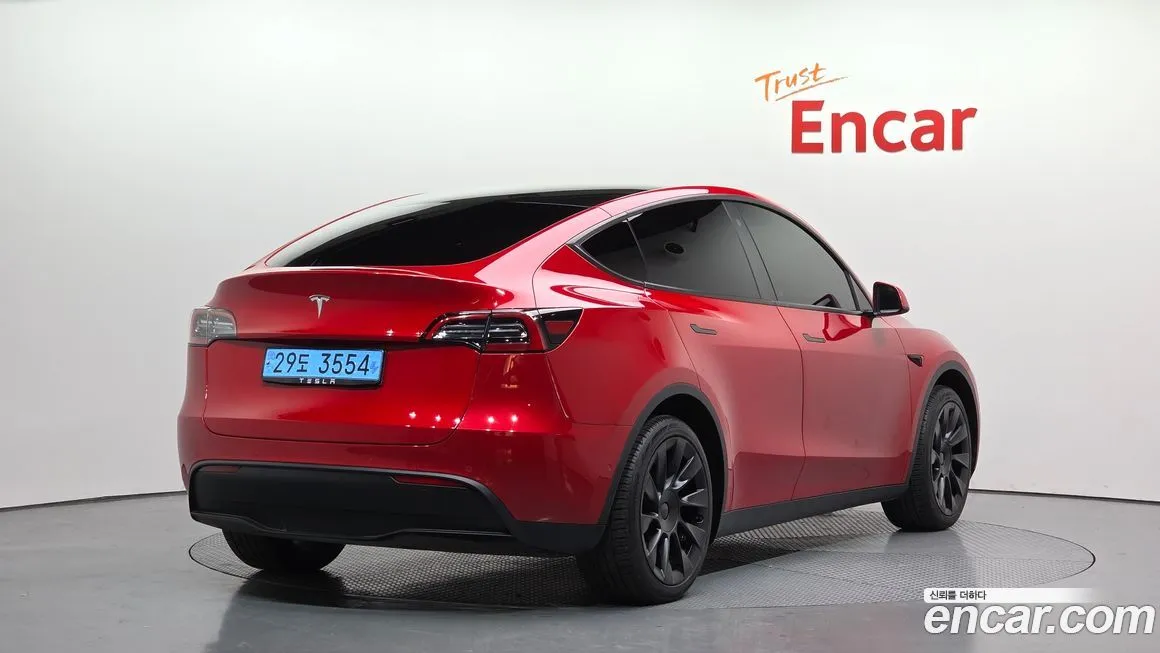 Tesla Model Y 2021 из KR, фото 2