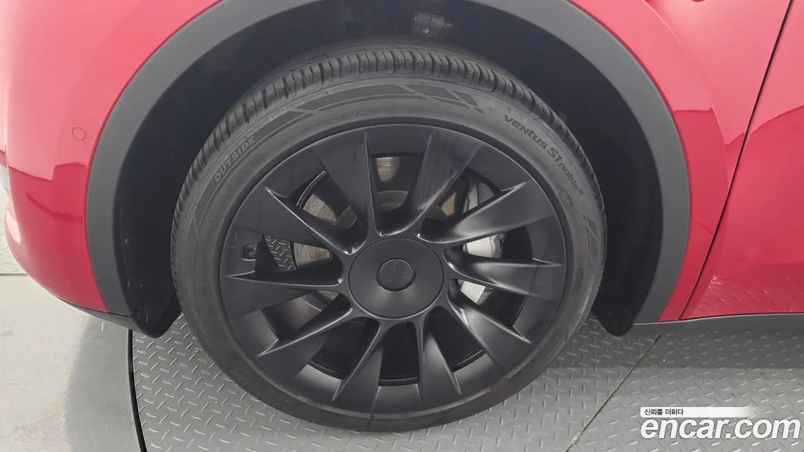 Tesla Model Y 2021 из KR, фото 5