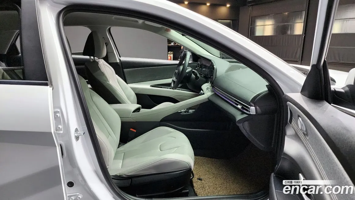 Hyundai AVANTE 2022 из KR, фото 10