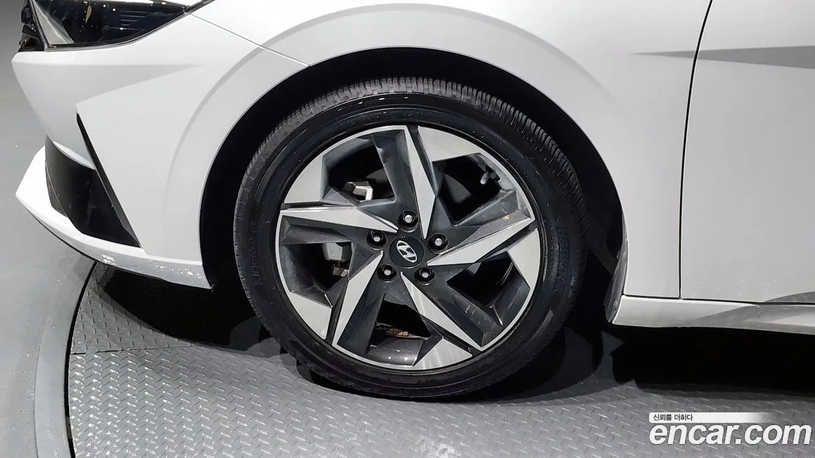 Hyundai AVANTE 2022 из KR, фото 5