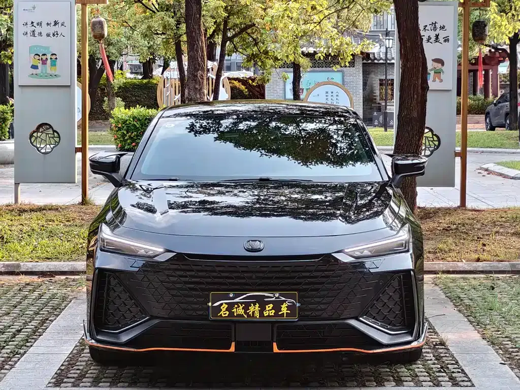 Changan UNI-V 2024 из CN, фото 2