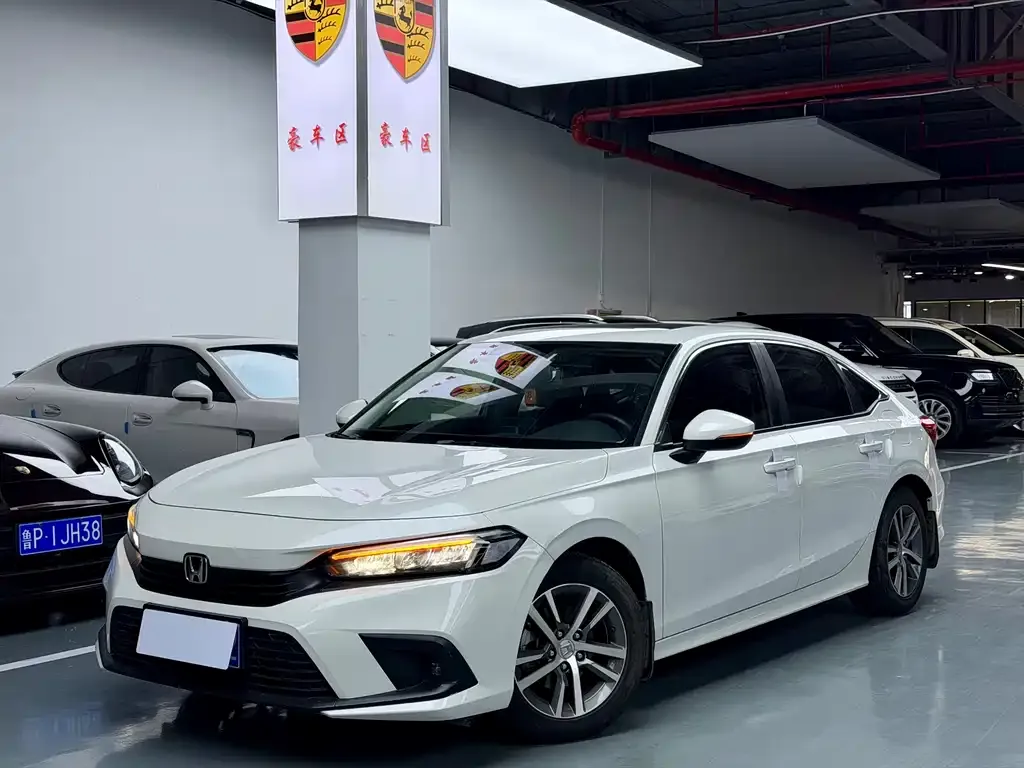 Honda Civic 2023 из CN, фото 1