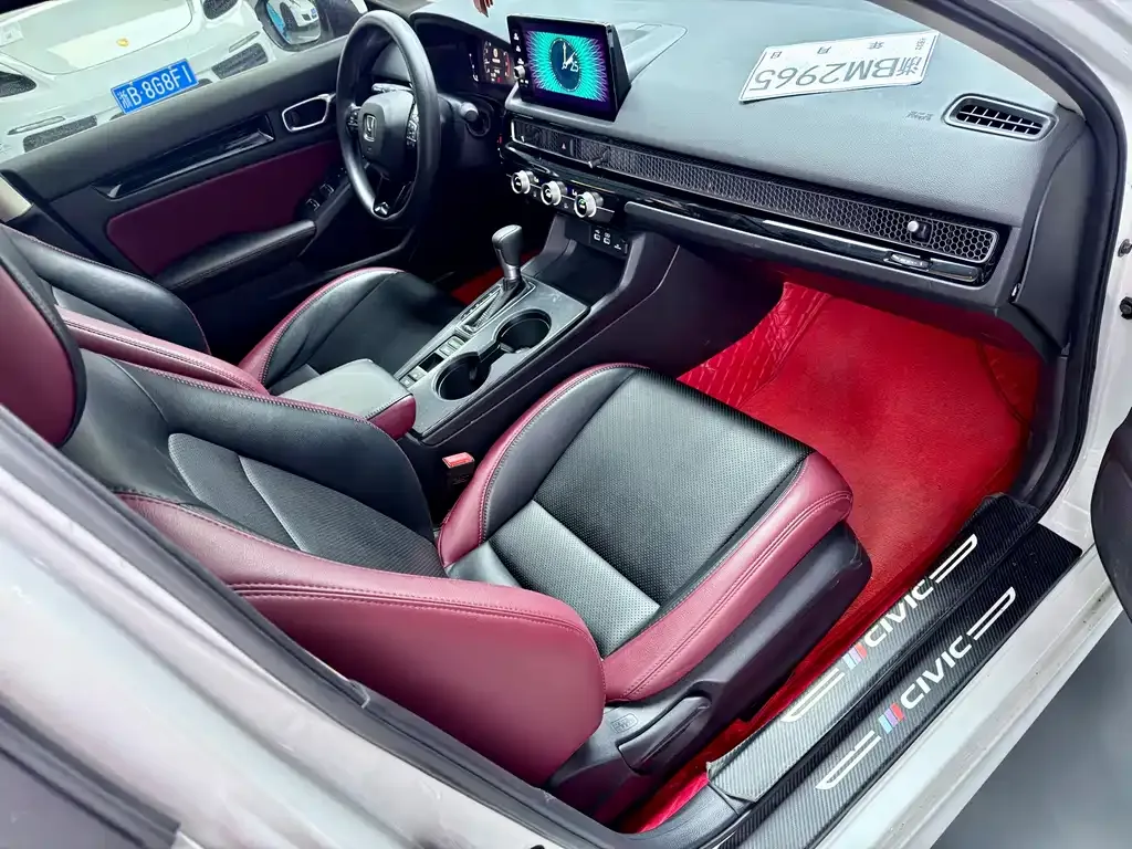 Honda Civic 2023 из CN, фото 10
