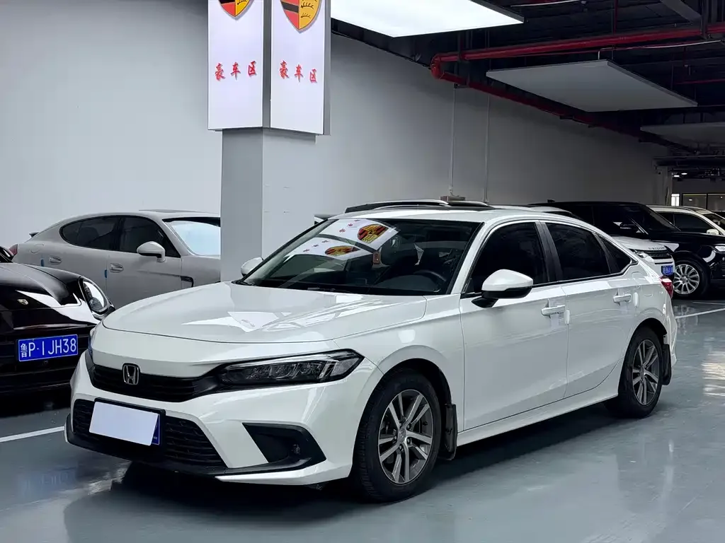 Honda Civic 2023 из CN, фото 2