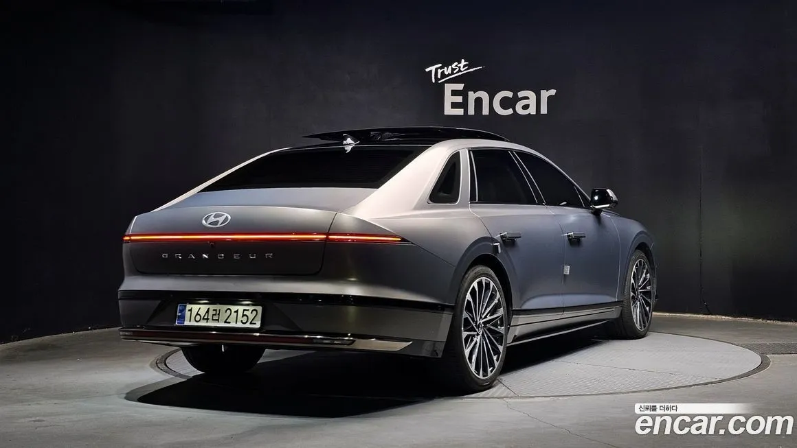 Hyundai Grandeur 2023 из KR, фото 2